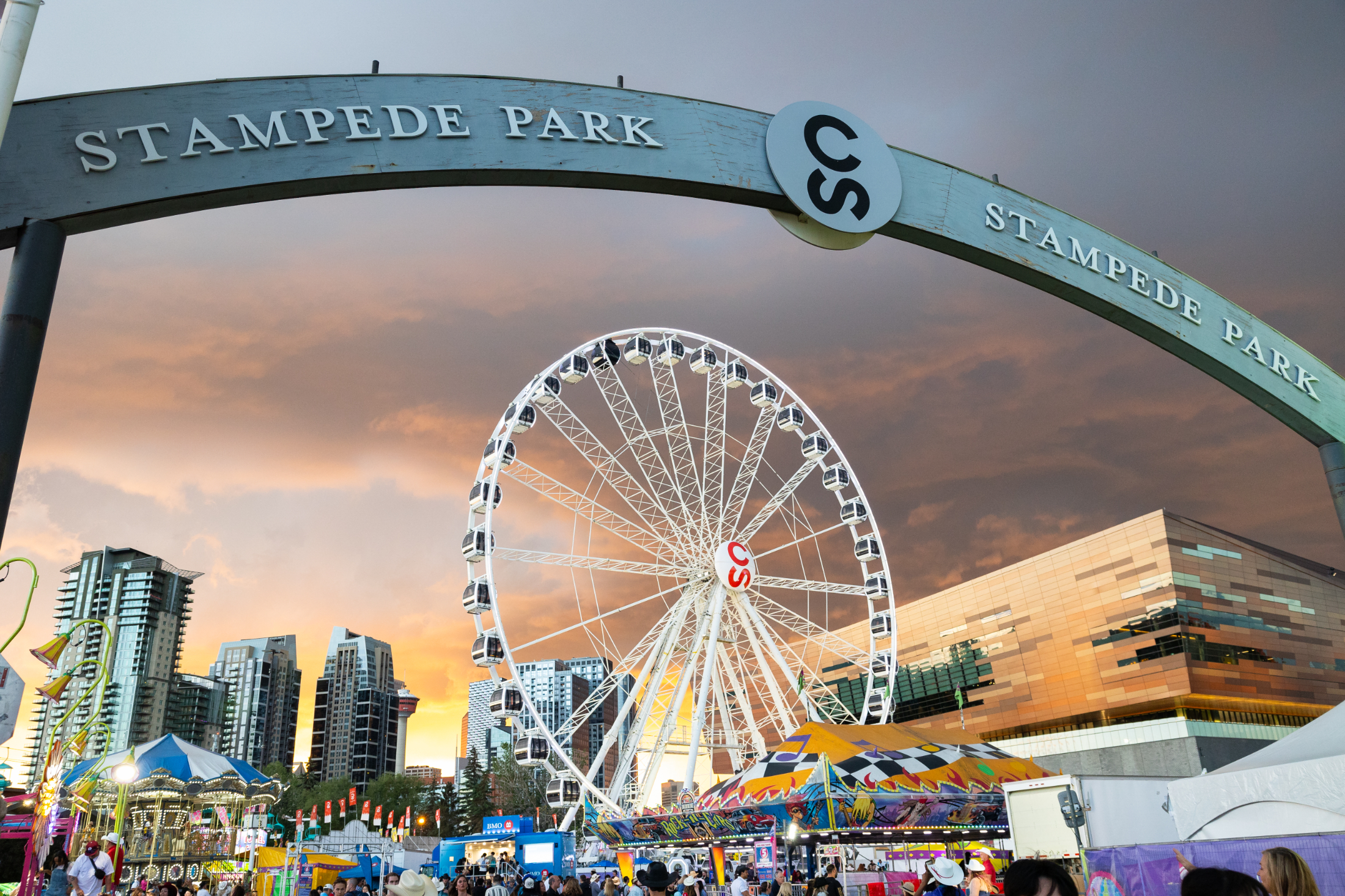 Discover the best things to do in Calgary this summer—from the iconic Calgary Stampede to music festivals, night markets, and outdoor adventures. Plan your perfect Calgary getaway!